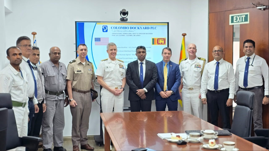 Group Photo after signing of the historical Shipbuilding Contract
